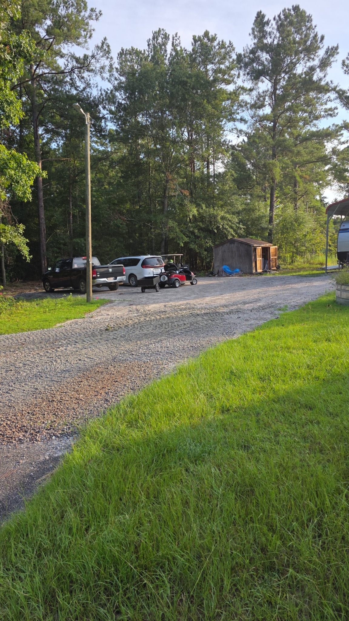 Gravel driveway project by C&L Services